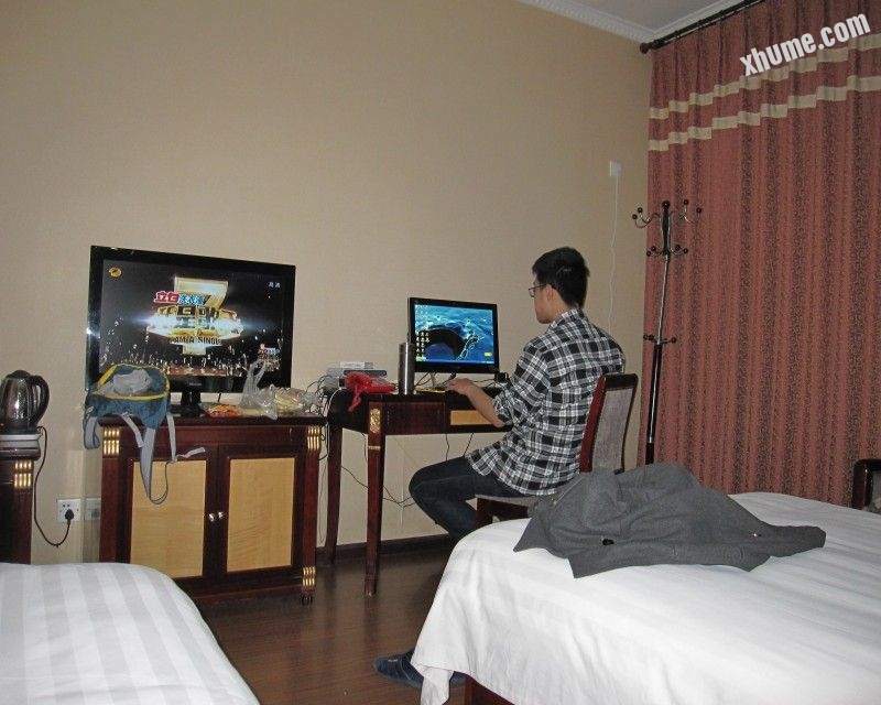 Ƭ 246_conew1.jpg